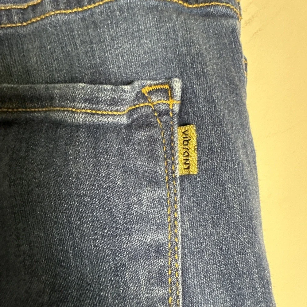 Vibrant Miu Womens Jeans Size 31 Blue Denim Stretch Distressed Mid Rise Skinny